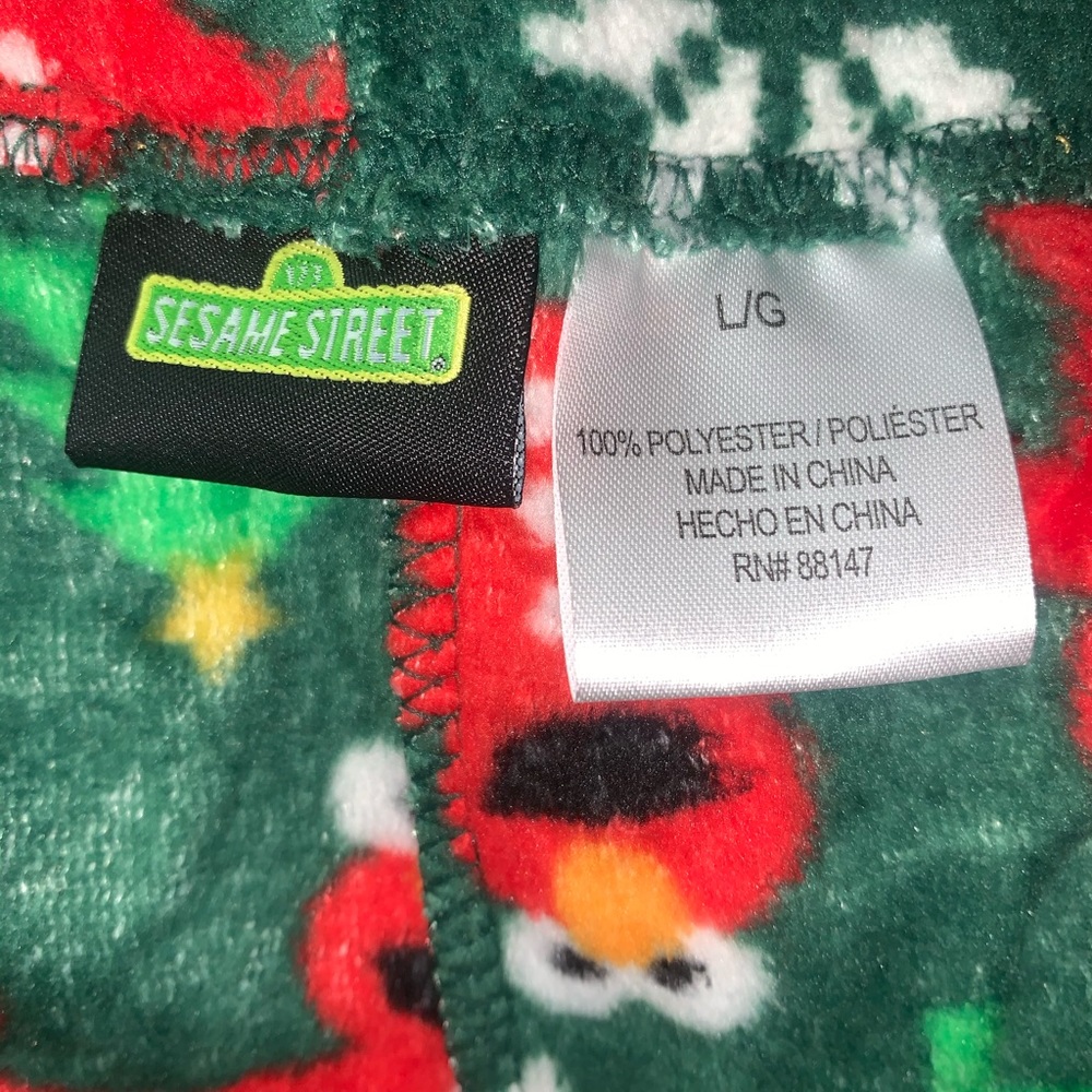 Brand new women’s size large Elmo fleece pajama pants. - Picture 7 of 7